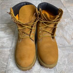 Timberland 6 Inch Premium Boots Mens Size 10 Wheat 10061 Preowned